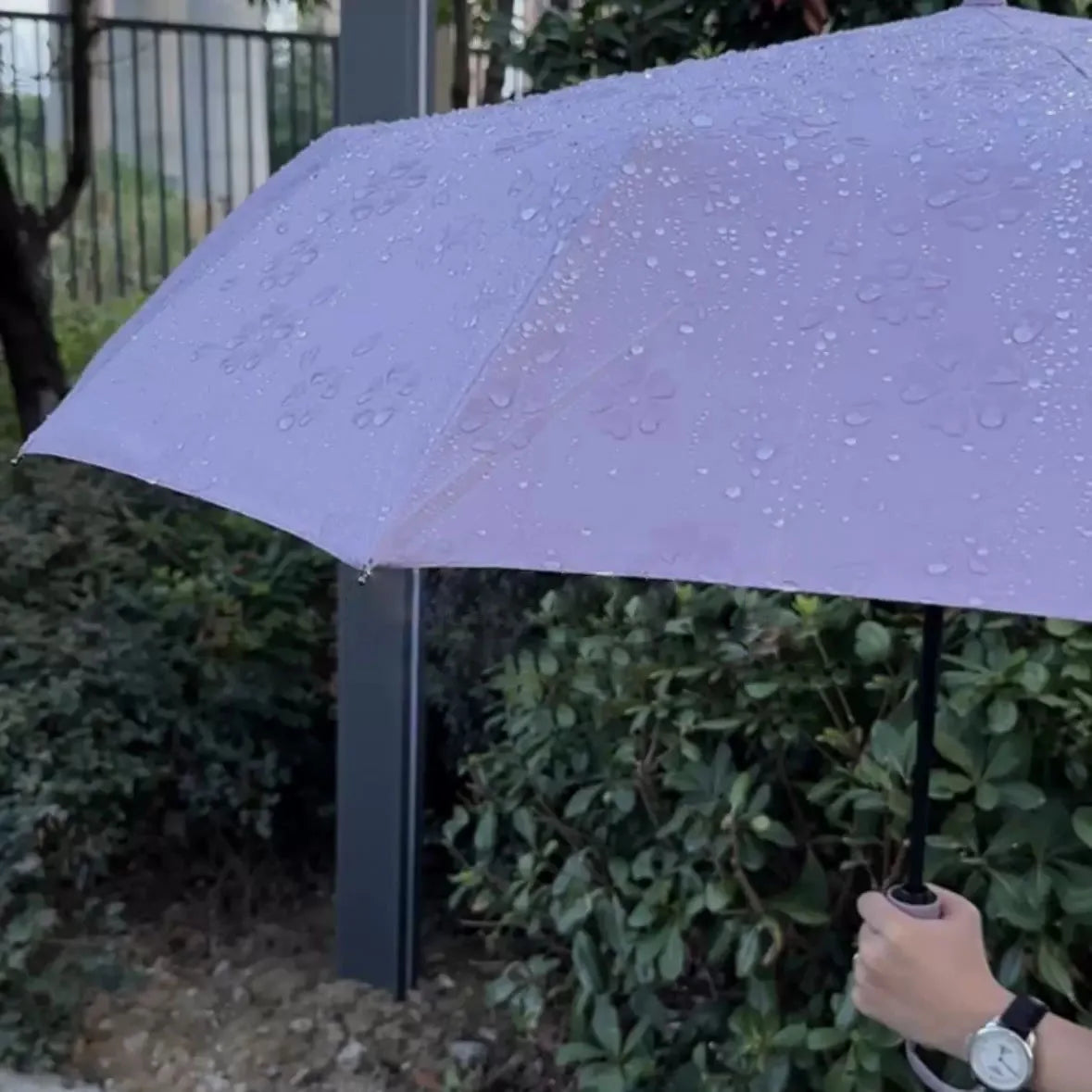 Blooming Flower Umbrella UV-Protective Parasol with Rain-Reveal Effect